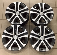 Диски Metalinis Naudotas Original Toyota RAV4 su GAUBTAIS   5x114.3 ET-45 Ширина-6.5 Диаметр-17 Центр-60.1